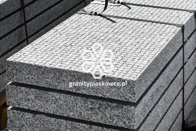 OBRÓBKA – TEKSTUROWANIE WODNE